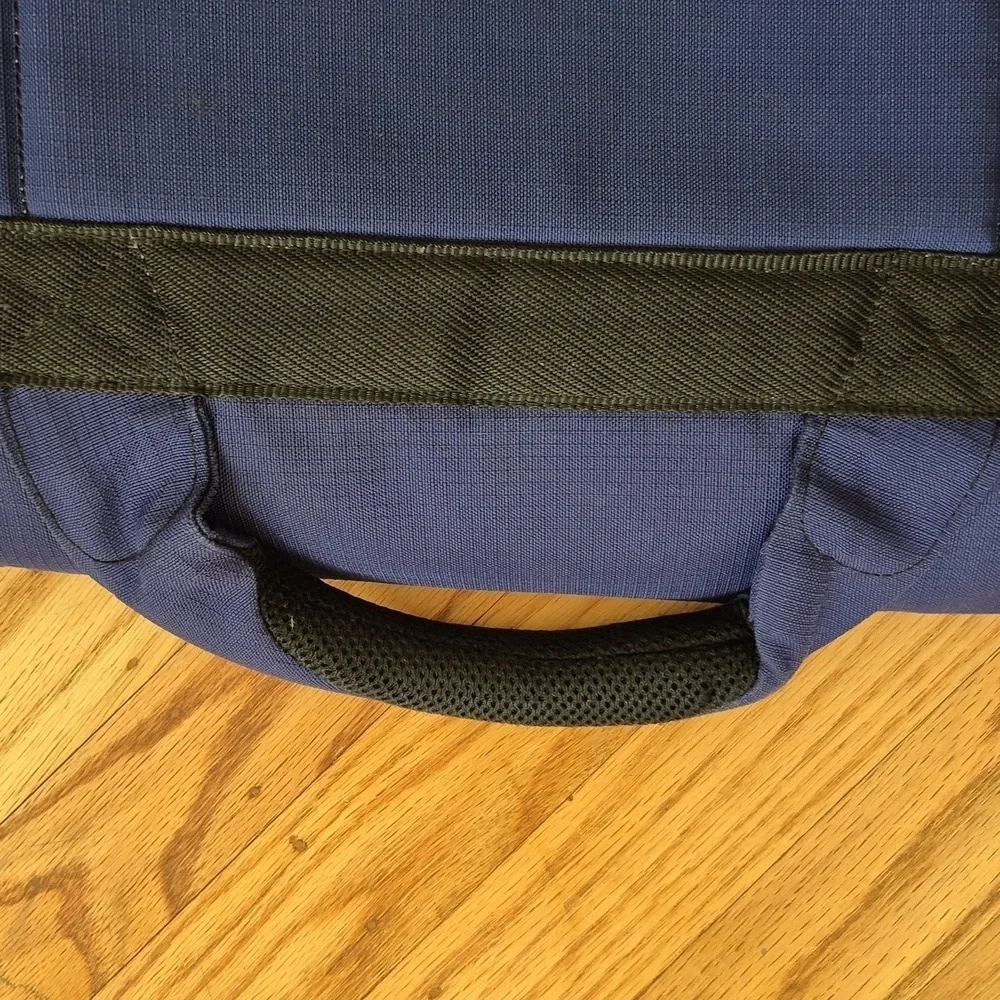 Samsonite modern utility